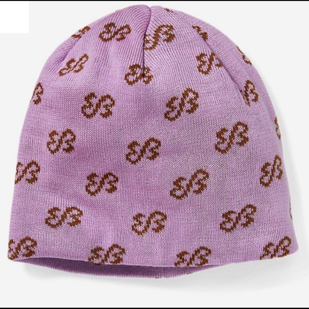 Eddie Bauer x karla Beanie in Orchid